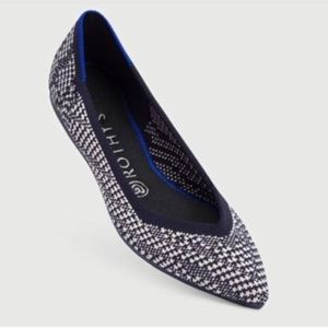 Rothy’s Point - Navy Houndstooth - Size 8